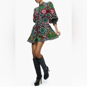 Excellent condition! Alice + Olivia mixed patterned mini dress